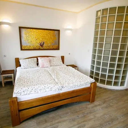 Zlaty V Soukromi Mala Skala Cesky Raj Apartamento Koberovy