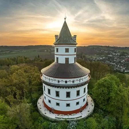 Zlaty V Soukromi Mala Skala Cesky Raj Apartamento *